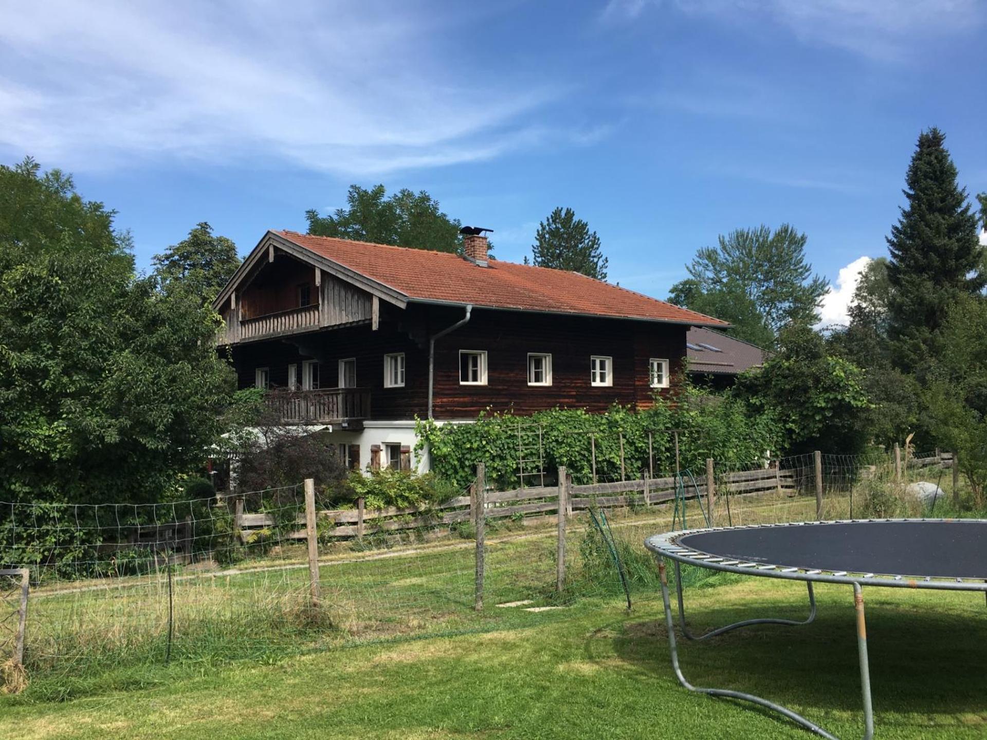 Ferien Haus Am Feldgarten Mit 160 Qm Fuer 2 Bis 9 Personen Raubling Bagian luar foto